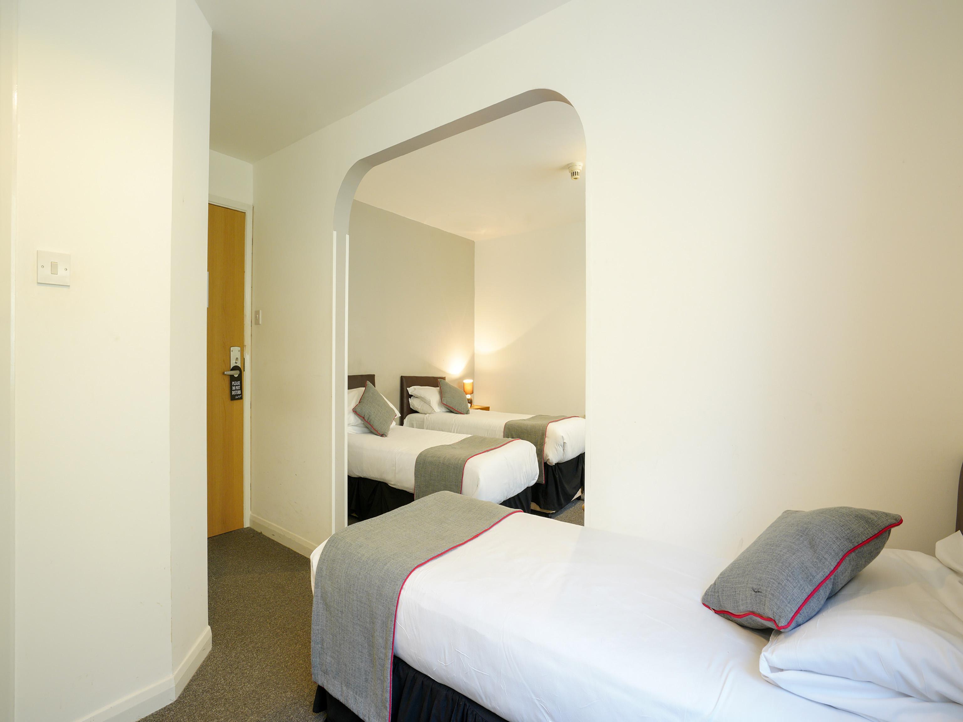 Oyo Shanklin Beach Hotel Экстерьер фото