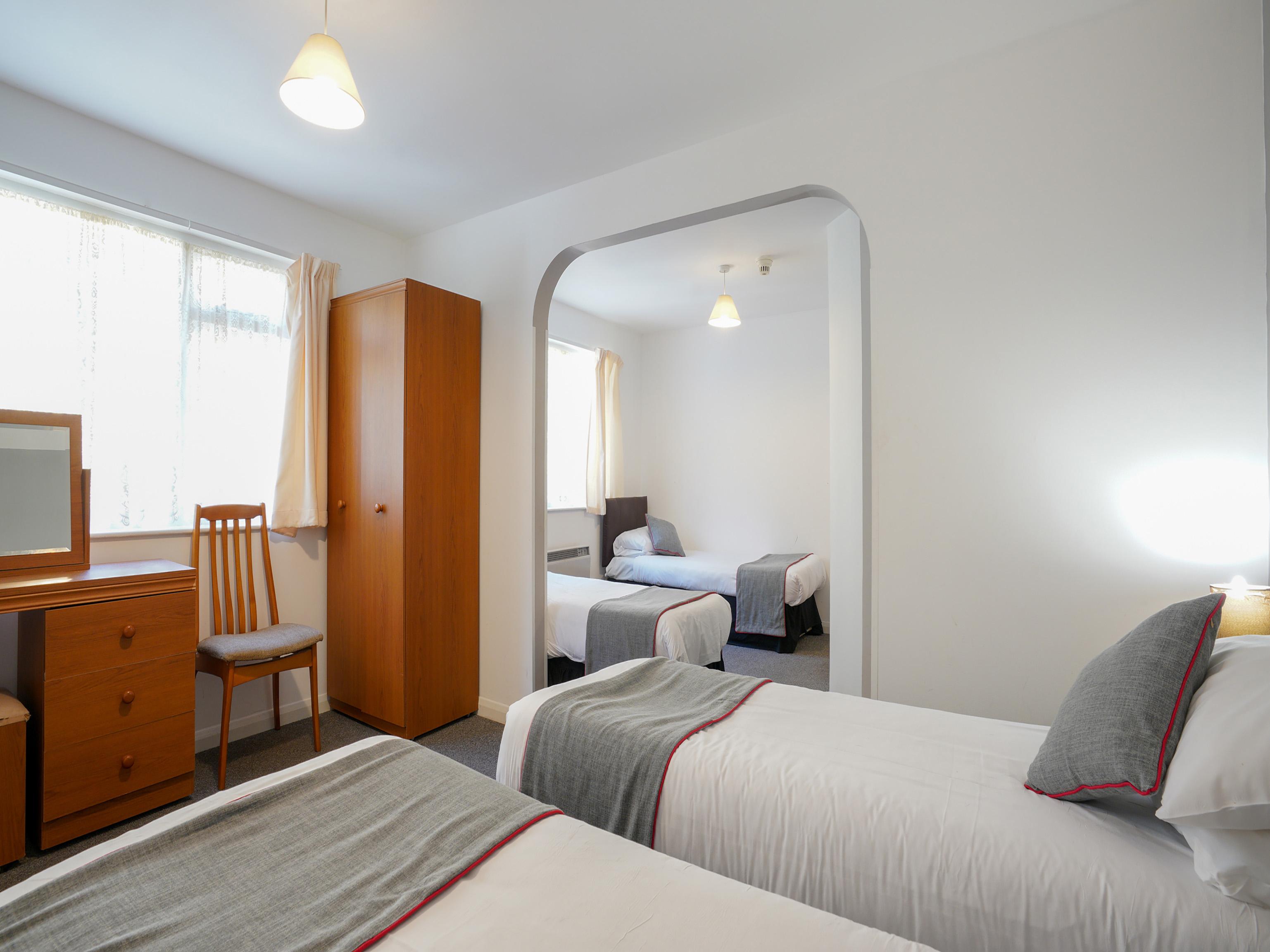 Oyo Shanklin Beach Hotel Экстерьер фото