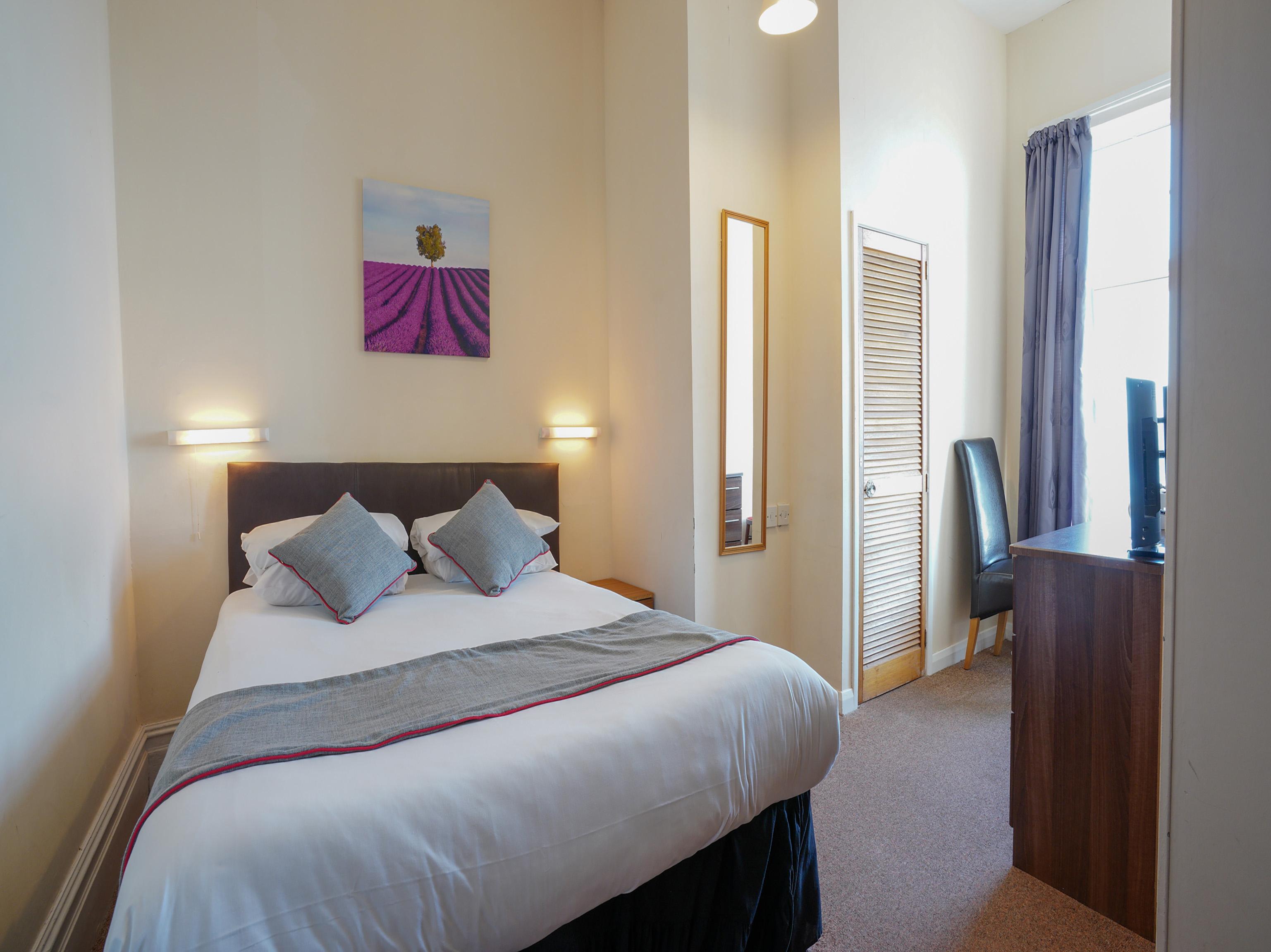 Oyo Shanklin Beach Hotel Экстерьер фото