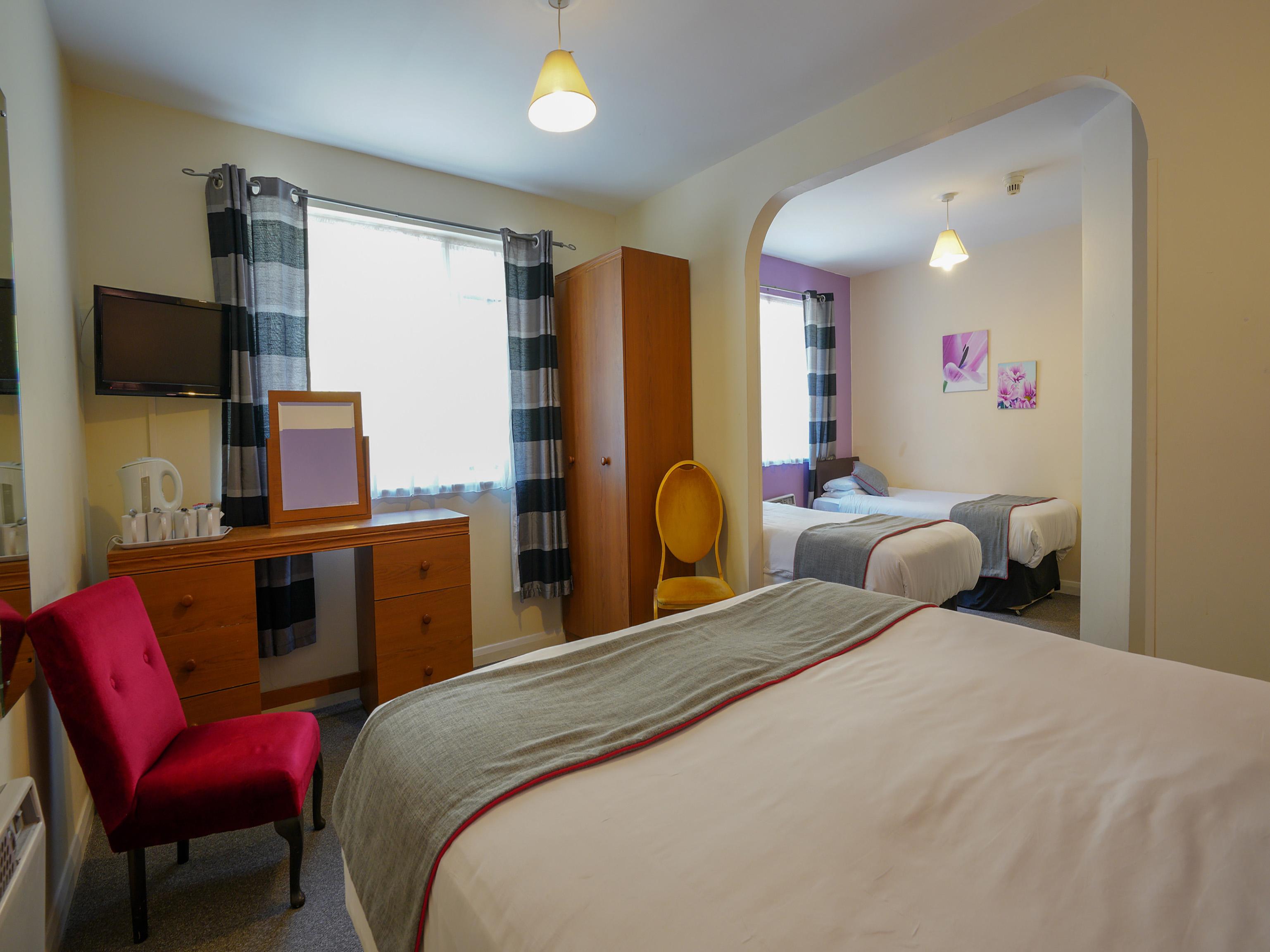 Oyo Shanklin Beach Hotel Экстерьер фото
